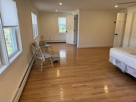 11 Barnes Hill Stowe VT 05672