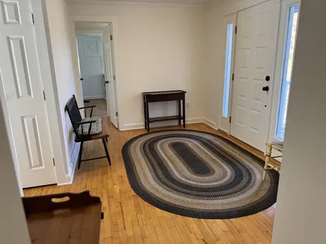 11 Barnes Hill Stowe VT 05672