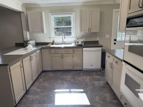 11 Barnes Hill Stowe VT 05672