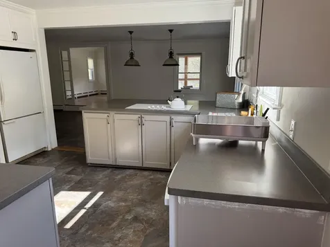 11 Barnes Hill Stowe VT 05672