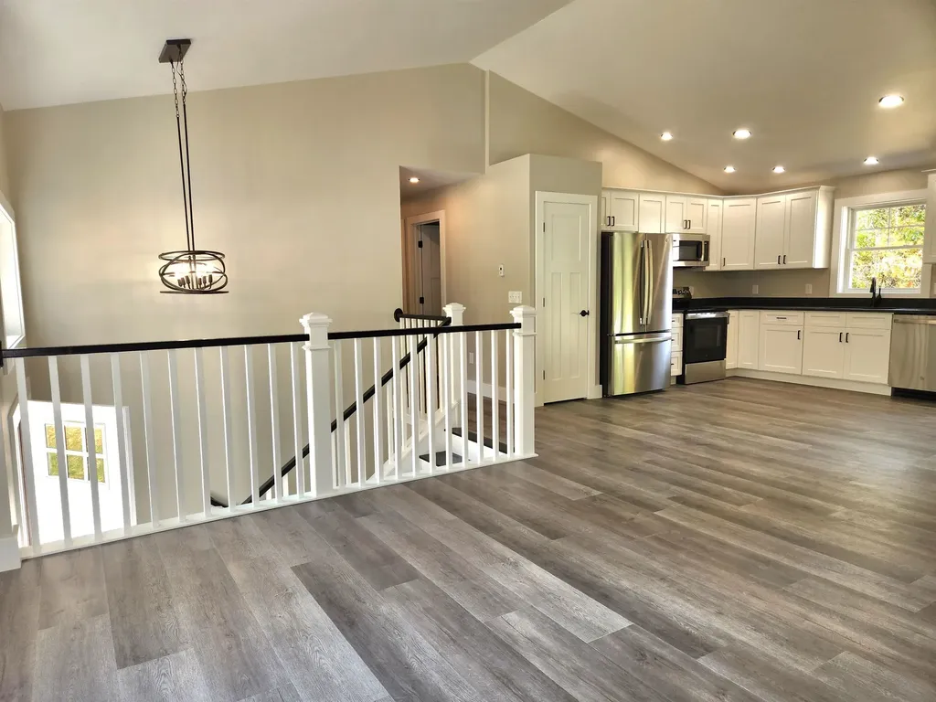 184 Kennedy Drive Keene NH 03431