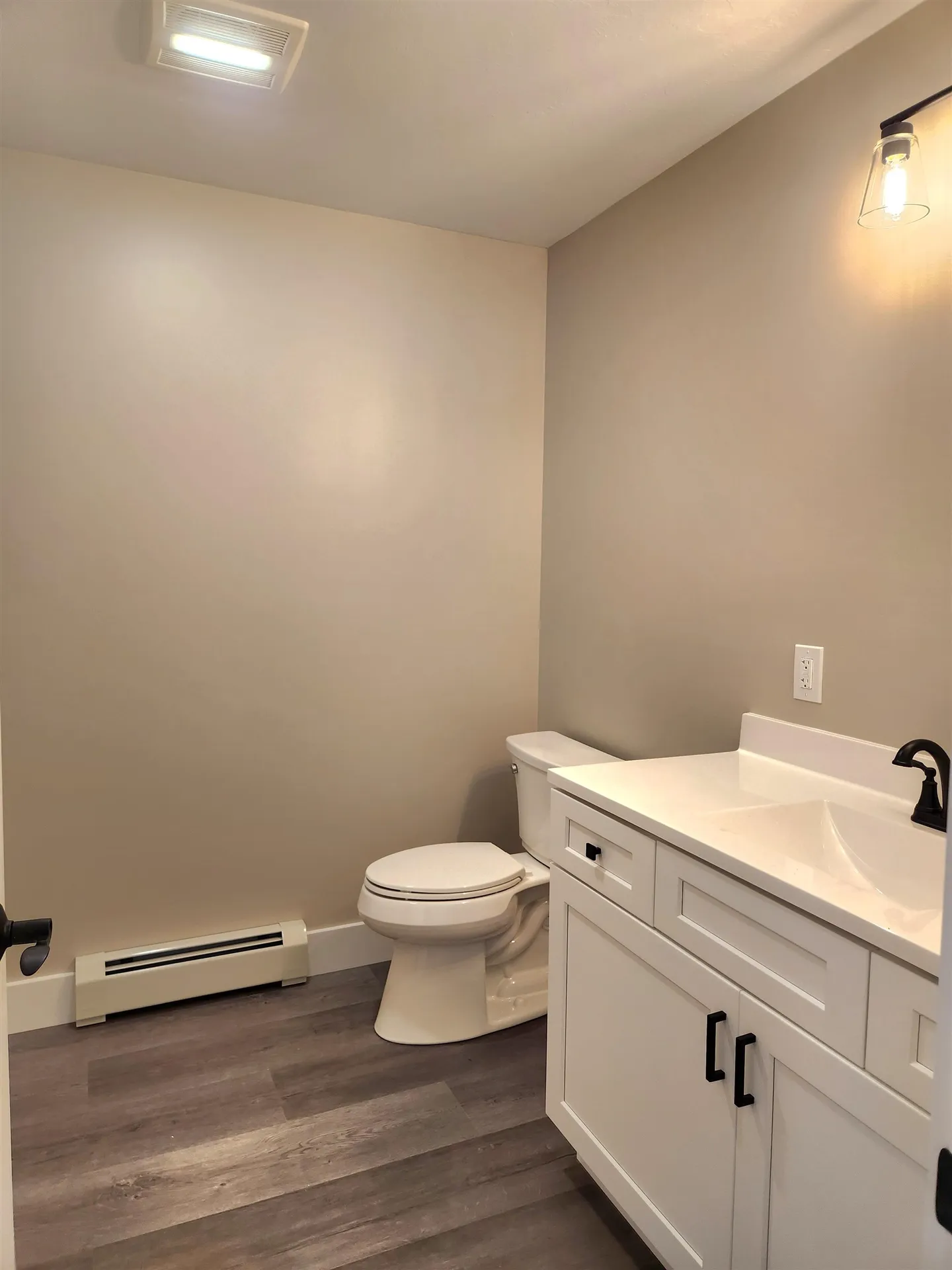 184 Kennedy Drive Keene NH 03431