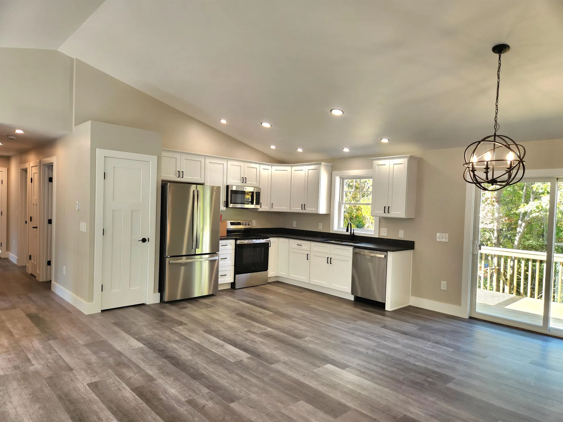 184 Kennedy Drive Keene NH 03431