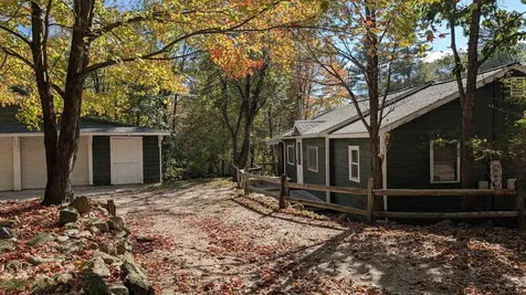 10 Melody Lane Hillsborough NH 03244