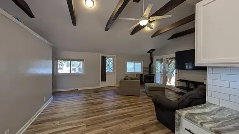 10 Melody Lane Hillsborough NH 03244