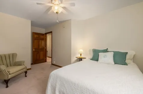 10 Cedar Road North Hampton NH 03862