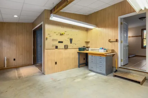 10 Cedar Road North Hampton NH 03862