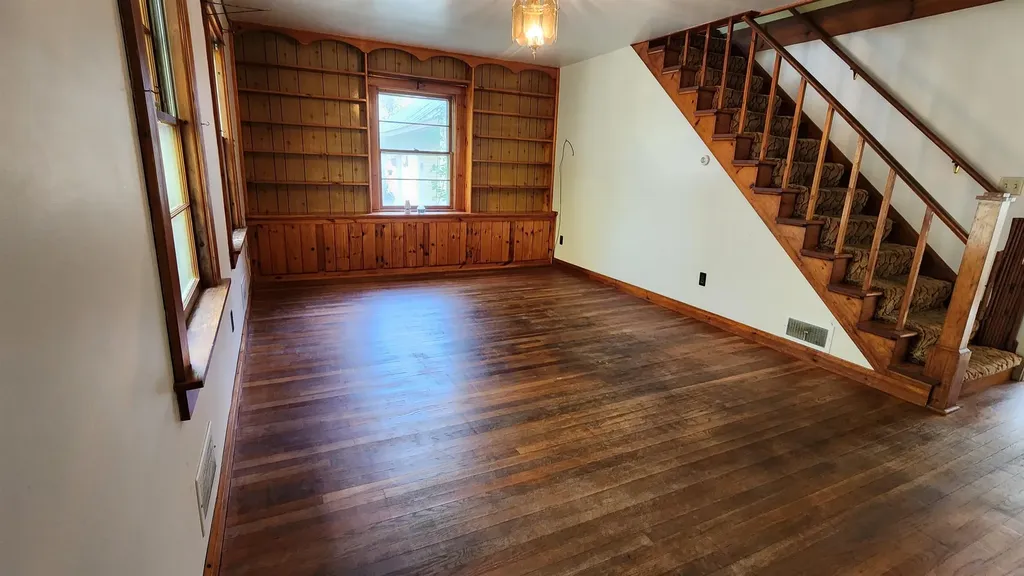 45 Chase Street Claremont NH 03743