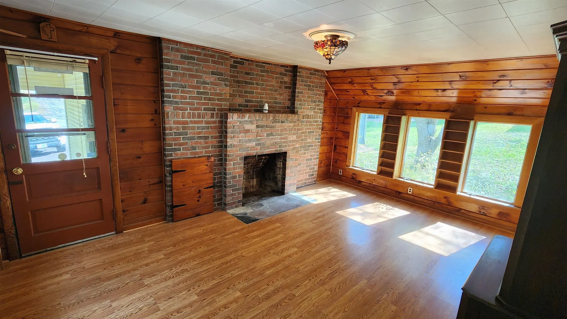 45 Chase Street Claremont NH 03743