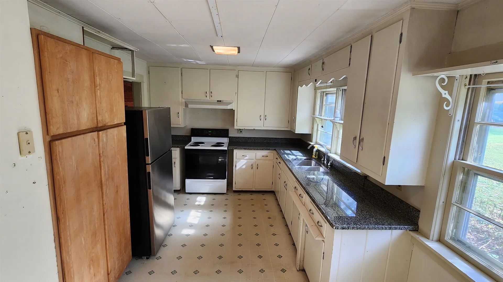 45 Chase Street Claremont NH 03743