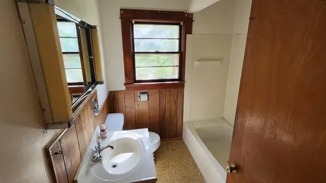 45 Chase Street Claremont NH 03743