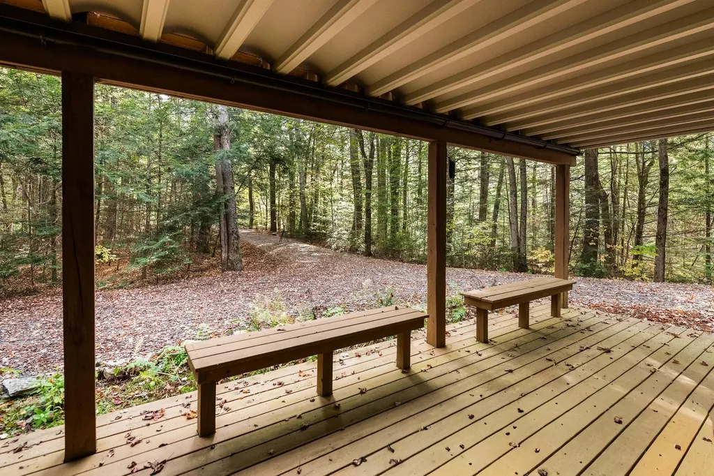 13 Lark Place Enfield NH 03748