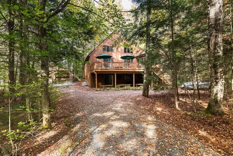 13 Lark Place Enfield NH 03748