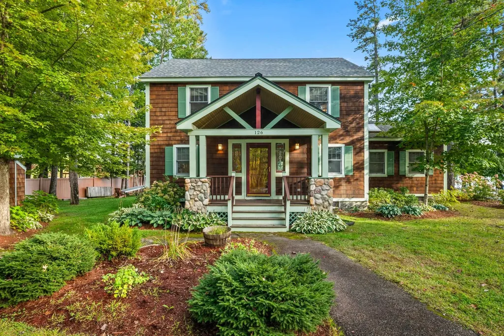 126 Leavitt Road Ossipee NH 03814