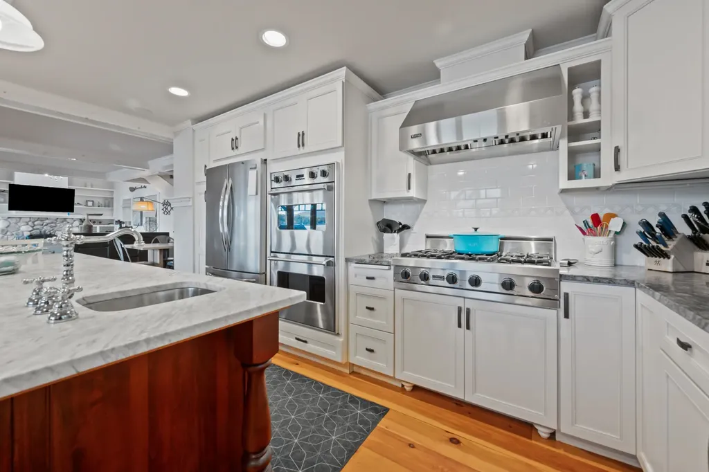 126 Leavitt Road Ossipee NH 03814