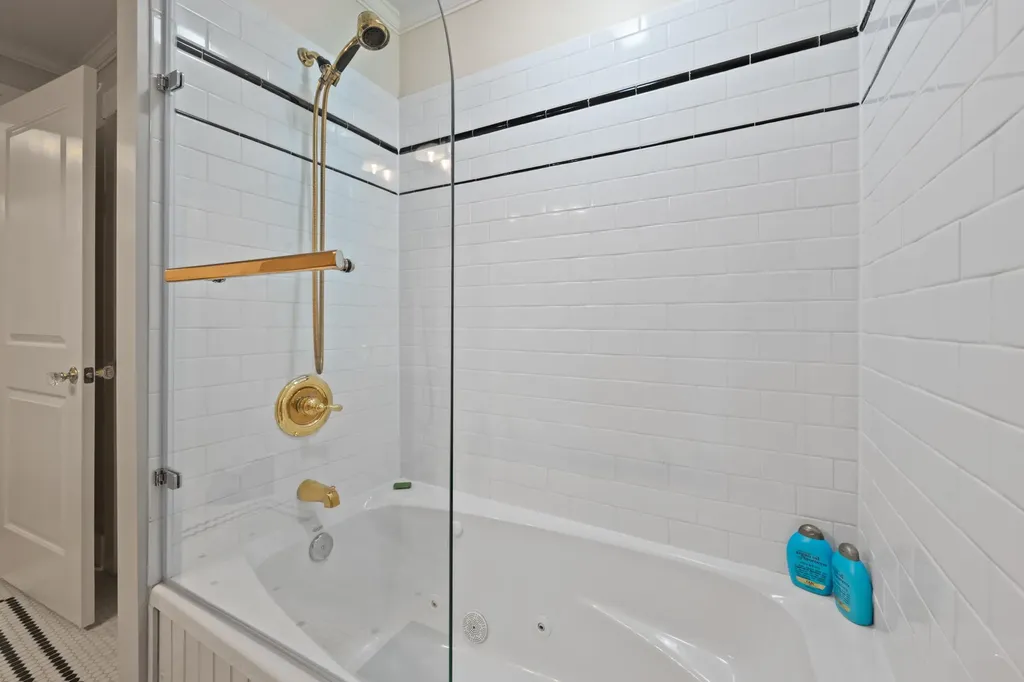 126 Leavitt Road Ossipee NH 03814