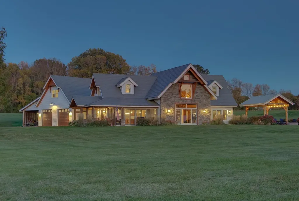 124 West Shore Road Grand Isle VT 05458