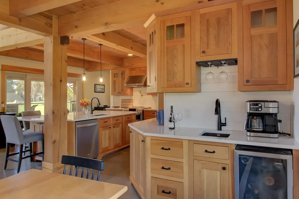 124 West Shore Road Grand Isle VT 05458