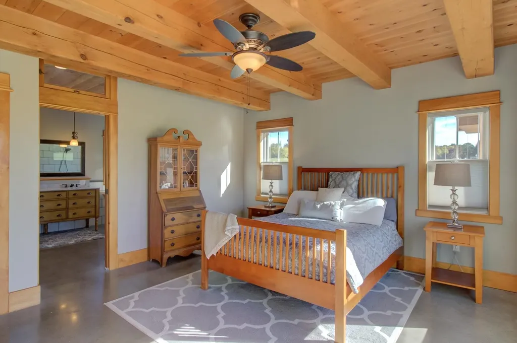 124 West Shore Road Grand Isle VT 05458