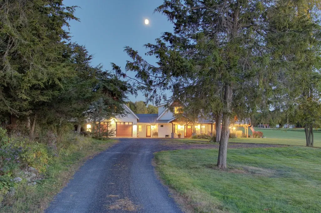 124 West Shore Road Grand Isle VT 05458