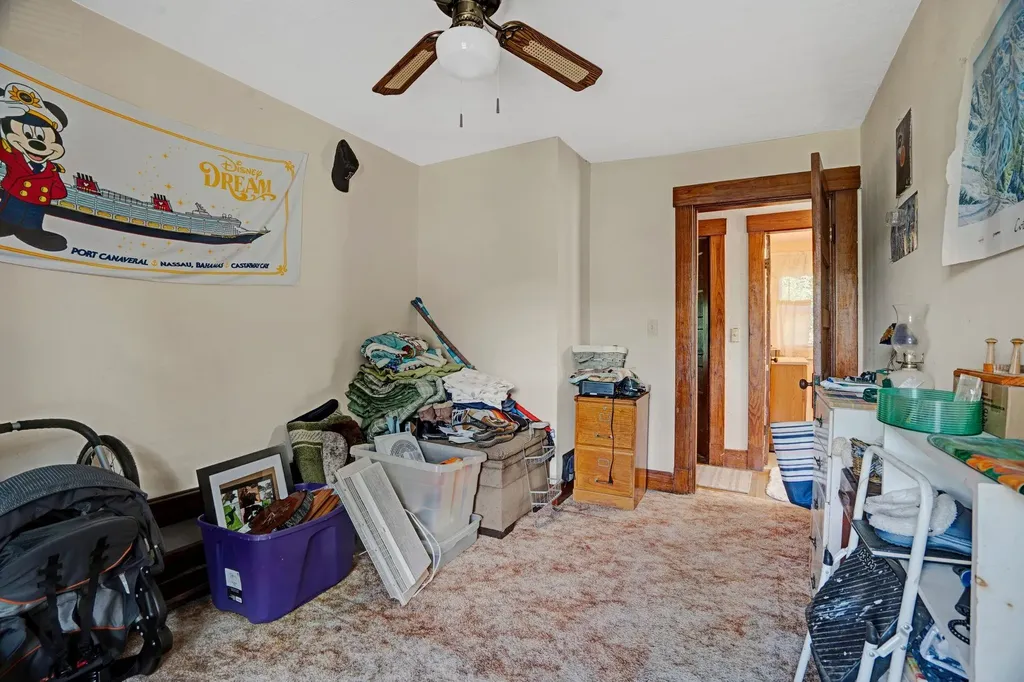 10 Mckenzie Drive Windsor VT 05089