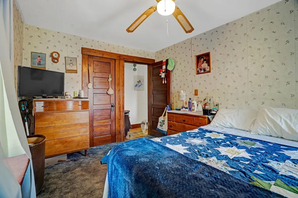 10 Mckenzie Drive Windsor VT 05089