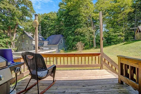 10 Mckenzie Drive Windsor VT 05089