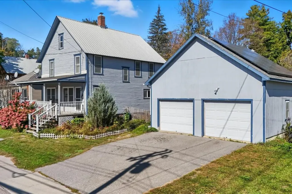 16 Railroad Street Waterbury VT 05676