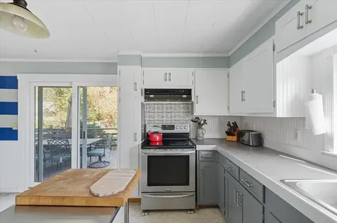 16 Railroad Street Waterbury VT 05676