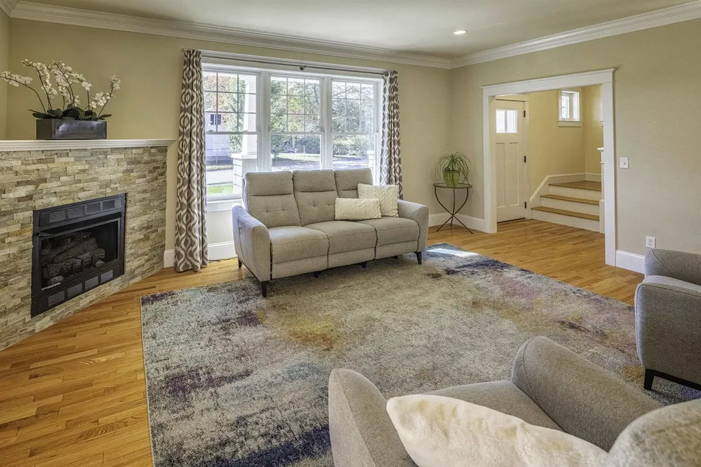 4 Shore Lane Dover NH 03820