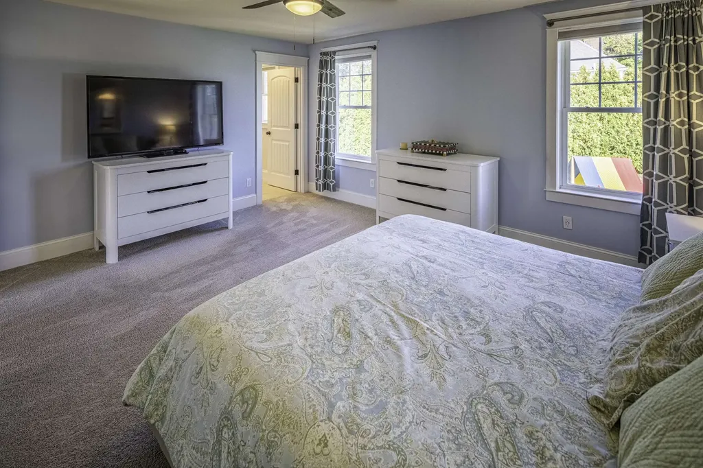 4 Shore Lane Dover NH 03820