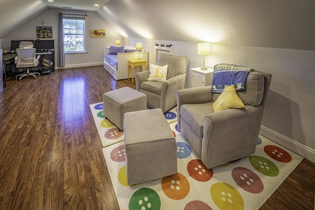 4 Shore Lane Dover NH 03820