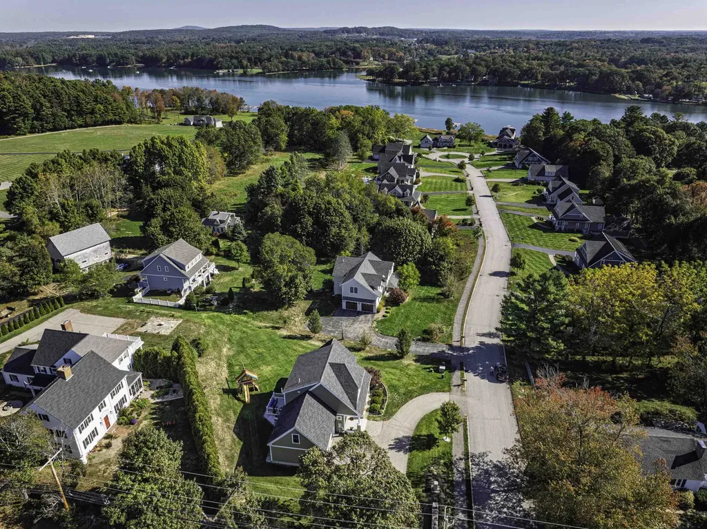 4 Shore Lane Dover NH 03820