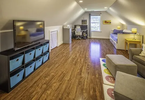 4 Shore Lane Dover NH 03820