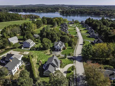 4 Shore Lane Dover NH 03820