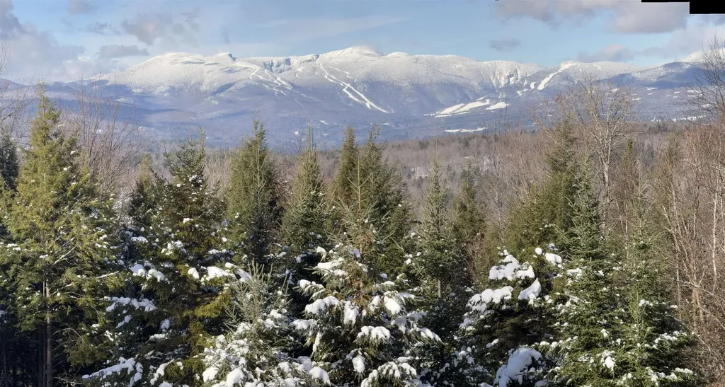 389 Upper Pinnacle Road Stowe VT 05672