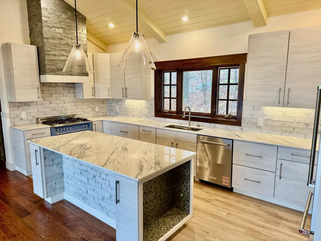 389 Upper Pinnacle Road Stowe VT 05672