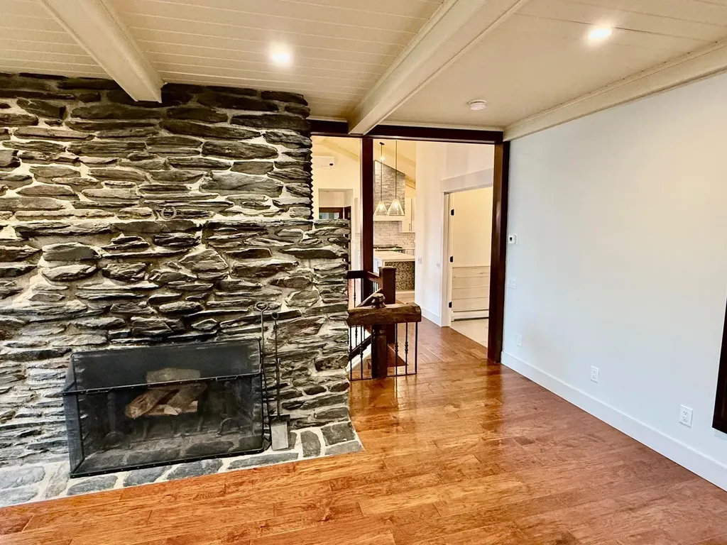 389 Upper Pinnacle Road Stowe VT 05672