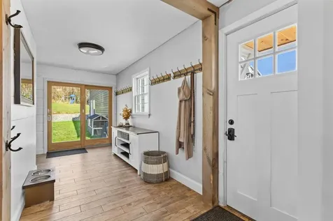 729 Presidential Highway Jefferson NH 03584