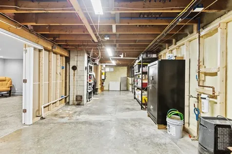 729 Presidential Highway Jefferson NH 03584