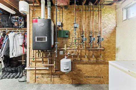 729 Presidential Highway Jefferson NH 03584