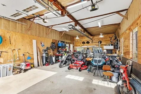 729 Presidential Highway Jefferson NH 03584