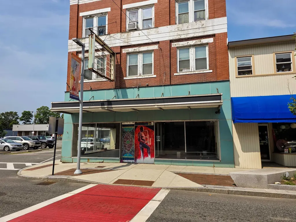 65 Pleasant Street Claremont NH 03743