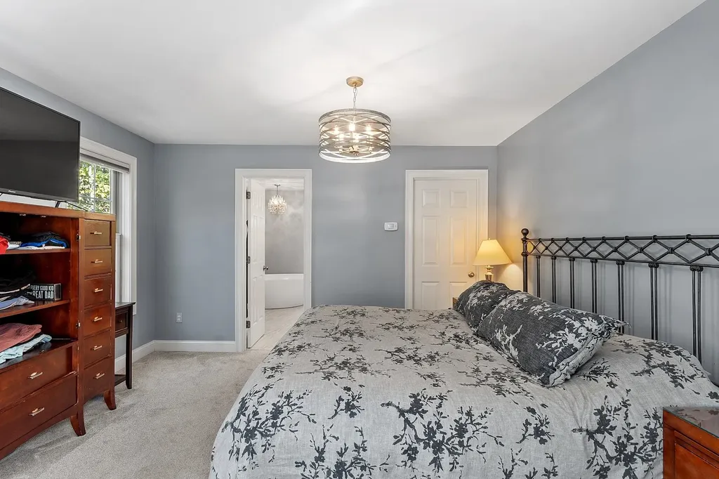 1 Pheasant Lane Portsmouth NH 03801