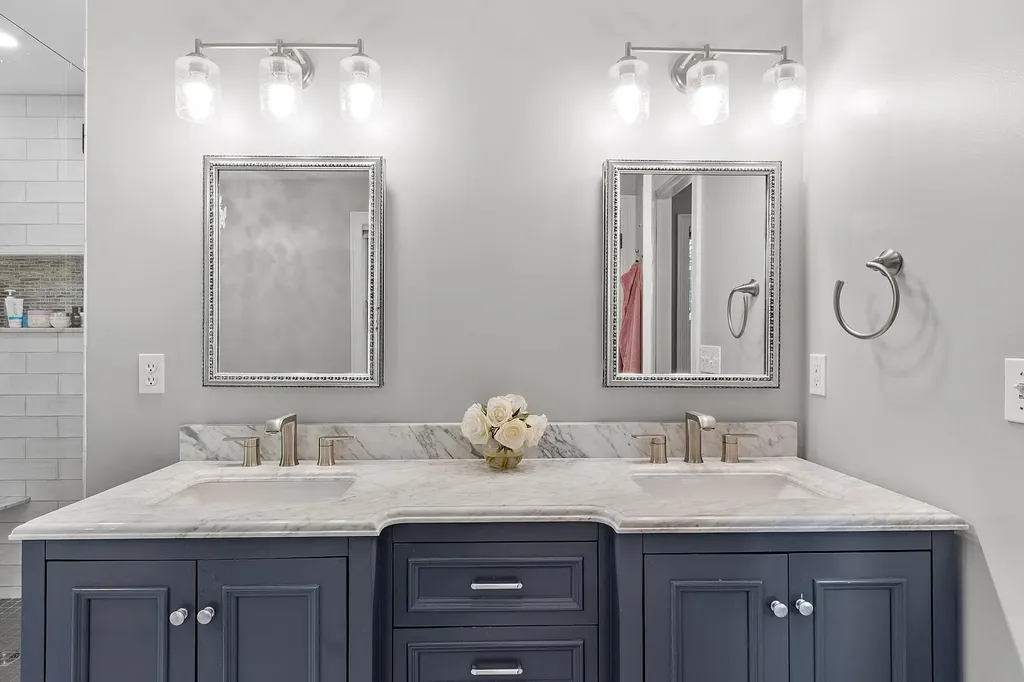 1 Pheasant Lane Portsmouth NH 03801