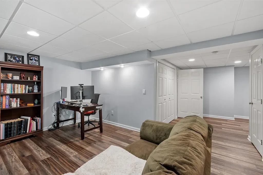 1 Pheasant Lane Portsmouth NH 03801