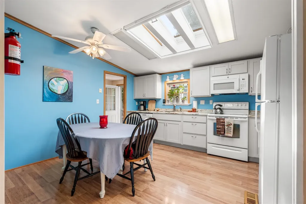 28 Great Brook Drive Belmont NH 03220-4403