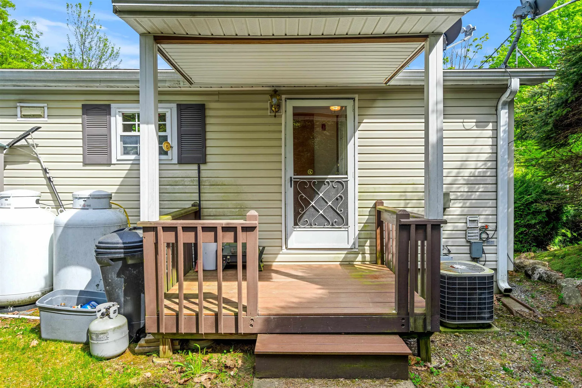 28 Great Brook Drive Belmont NH 03220-4403