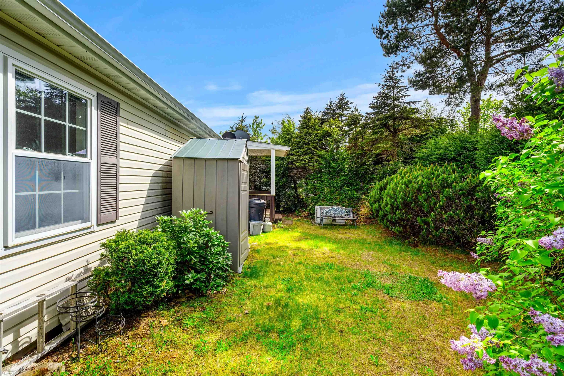 28 Great Brook Drive Belmont NH 03220-4403