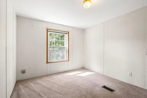 28 Great Brook Drive Belmont NH 03220-4403